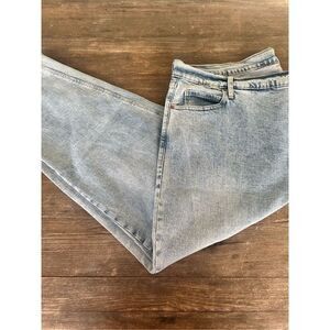 Old Navy Sky-Hi Straight Ankle Jeans, size 26
